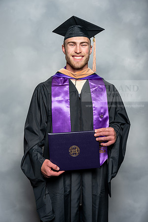164SpGradMasterBusinessAdmin0525AU-Graduation-2025-Andrew-0466