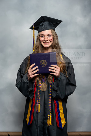 128SpGradBachelorSciEducation0525AU-Graduation-2025-Andrew-1207