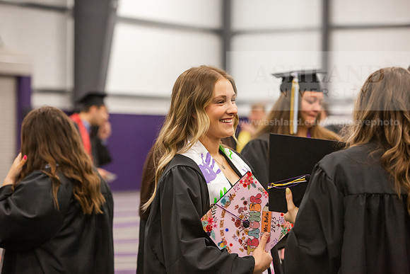 013SpGradPreCeremony0525JH6Q8B7907