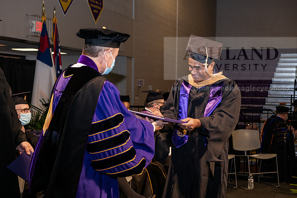 138MasterBusinessWiGrad1221ALW_6778