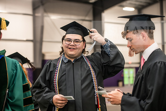 082SpGradPreCeremony0525AWB_2285