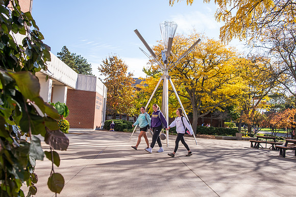 FallCampusLife1024AWB_5303