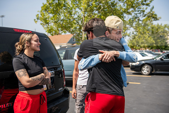 MoveInDay0824AWB_0554
