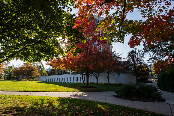 FallCampusLife1024AWB_5081