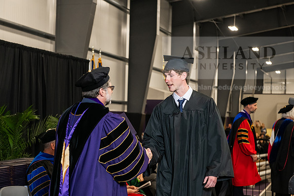 137SPGradBachelorScience0525AWB_3887