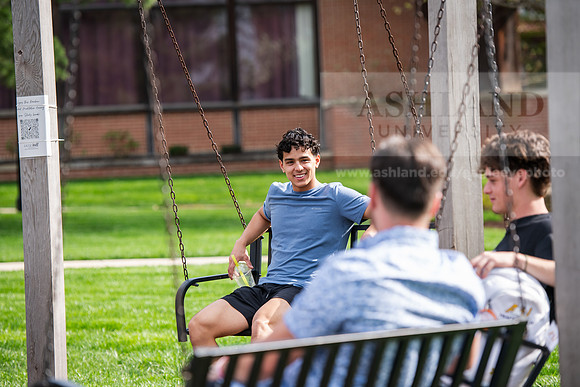 156SpringCampusLife0425AWB_0234