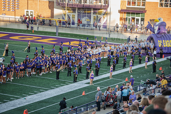 AUvIUPFootball0924ALW_8299