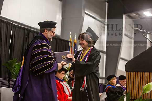 005SpGradBachelorArts0525JH6Q8B8863