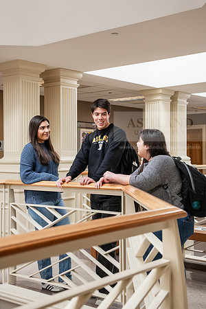 AdmissionsLatinoHispanicMarketing0125AWB_9993