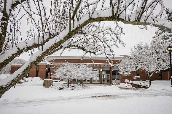 WinterCampusLife0123ALW_3330