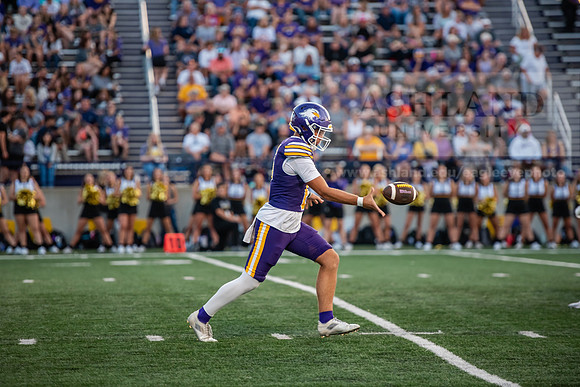 AUvIUPFootball0924ALW_8356