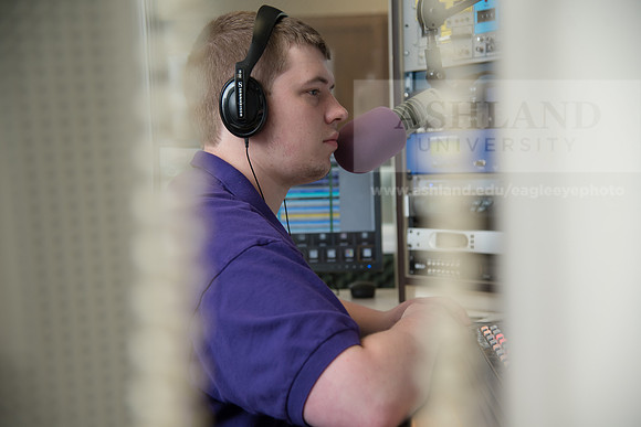 WRDLRadio0916ALW_8237