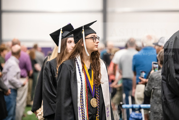 130SpGradProcessional0524AWB_8562