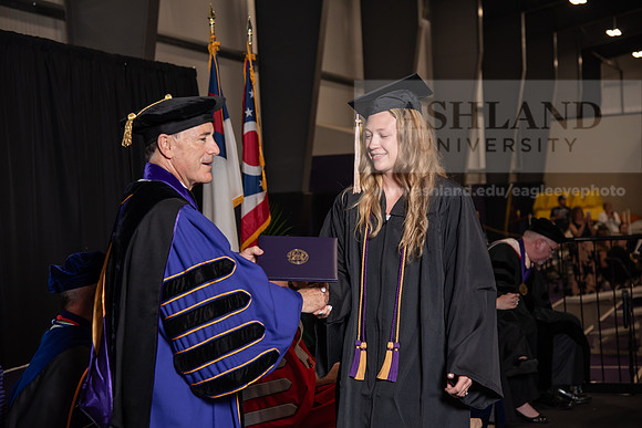 133SpGradBachelorScienceBusiness0524TR_DSC_5426