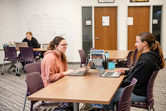 WCCStudentStudy1024AWB_8209