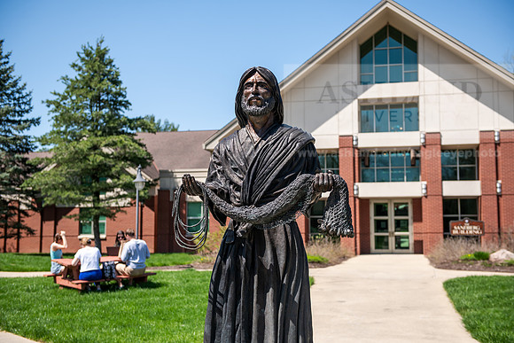 TheologicalSeminaryMasterDivinity0425AWB_8517