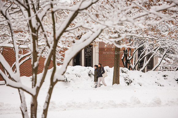 WinterCampusLife0123ALW_3807