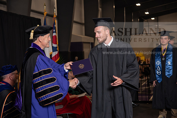 158SpGradBachelorScienceBusiness0524TR_DSC_5438