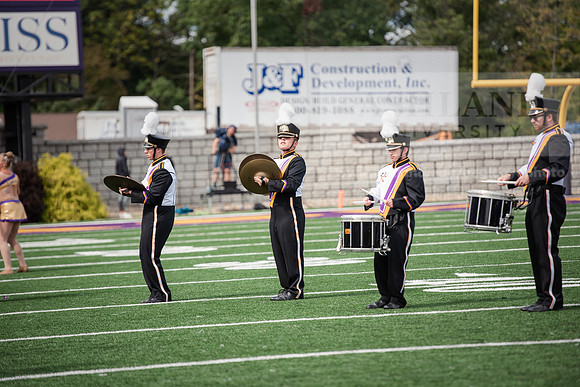 AUvsQuincyFtballBand0921ALW_4142