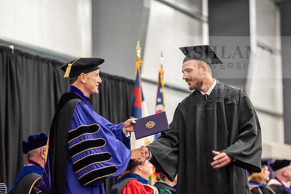 160SpGradBachelorScienceBusiness0524ALW_7912