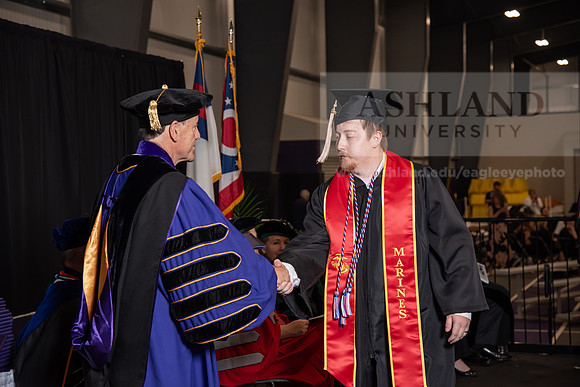 128SpGradBachelorScienceBusiness0524TR_DSC_5424
