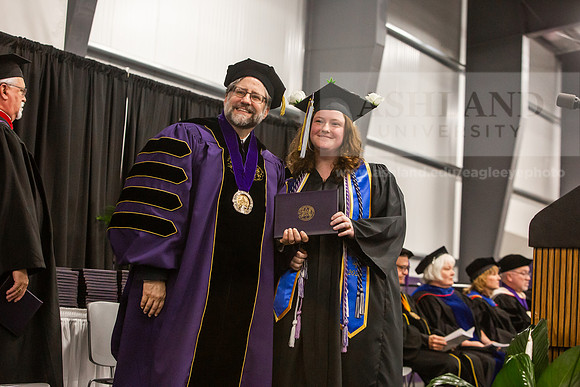 143SpGradBachelorSciEducation0525JH6Q8B9633