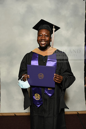 100MasterBusinessWiGrad1221MP7_0719