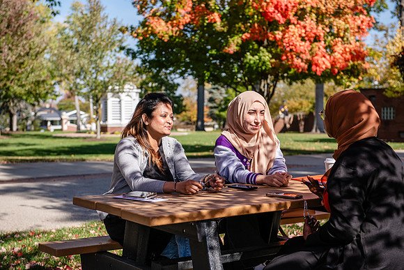 FallCampusLife1024AWB_5979
