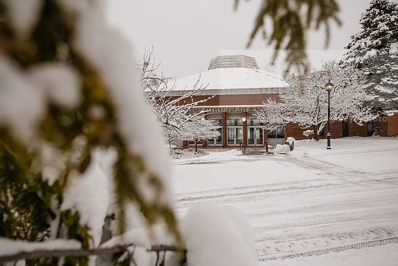 WinterCampusLife0123ALW_3256