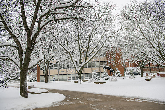 WinterCampusLife0123ALW_2961