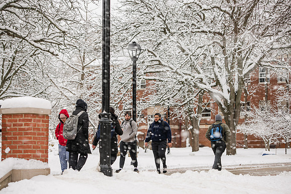 WinterCampusLife0123ALW_4194