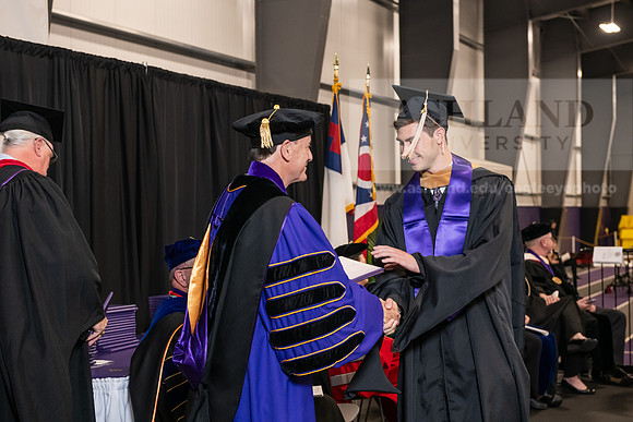 064SpGradMasterBusiness0524AWB_9251