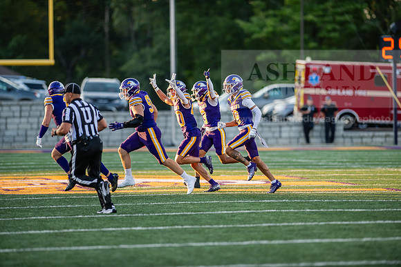AUvIUPFootball0924AWB_3629