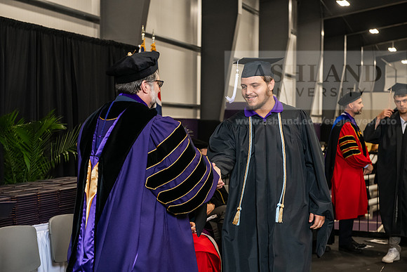 023SPGradBachelorArts0525AWB_3393