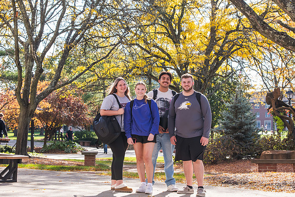 FallCampusLife1024AWB_5408