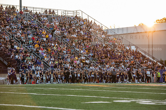 AUvIUPFootball0924ALW_8350