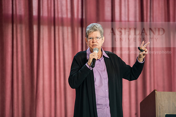 ExcellenceInEducationCeremony1224AWB_4308