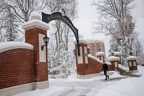 WinterCampusLife0123ALW_3309