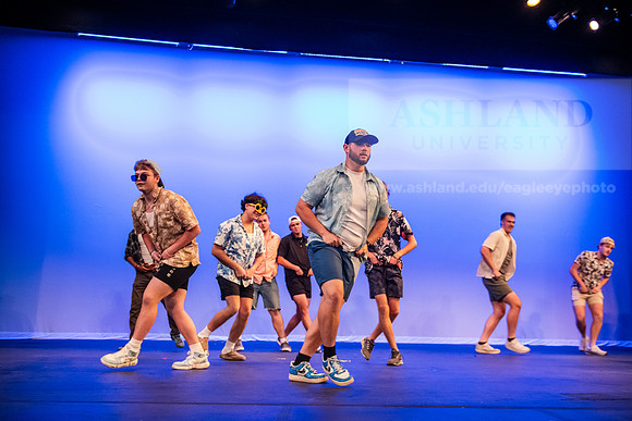 FSLLipSyncComp1124AWB_1480