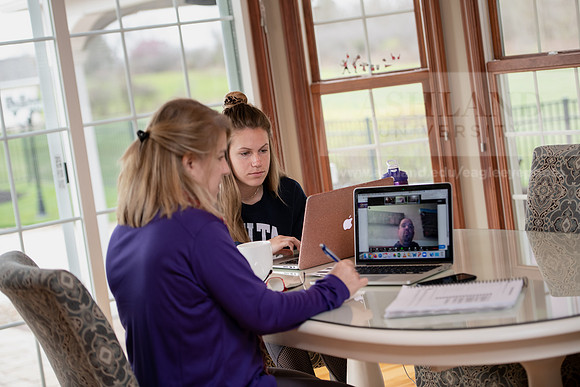 OnlineEducation0420ALW_0950