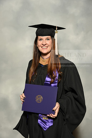 020MasterBusinessWiGrad1221MP7_0661