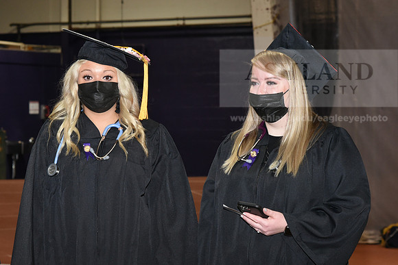 060WiGradPreCeremony1221MP7_0093