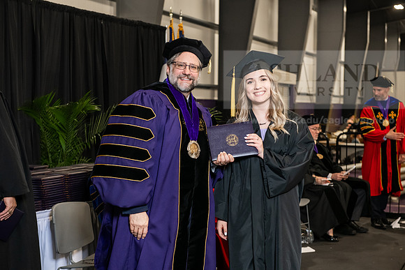 079SPGradBachelorScience0525AWB_3840