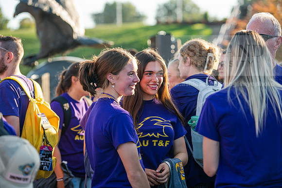AUvIUPFootball0924AWB_3421