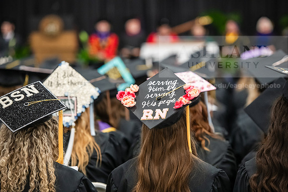 159SpGradCeremony0525AWB_2713