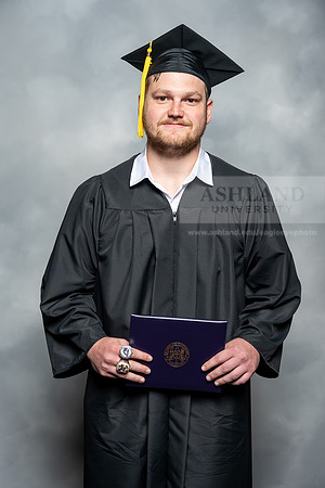 039SpGradBachelorScience0525AU-Graduation-2025-Andrew-0801