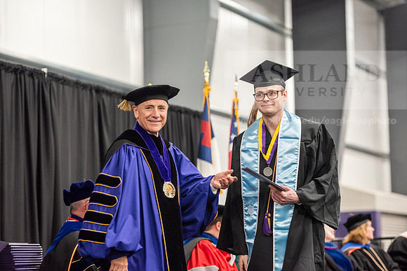 184SpGradBachelorScienceBusiness0524ALW_7924