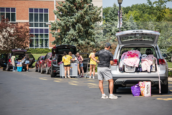 MoveInDay0824AWB_0596