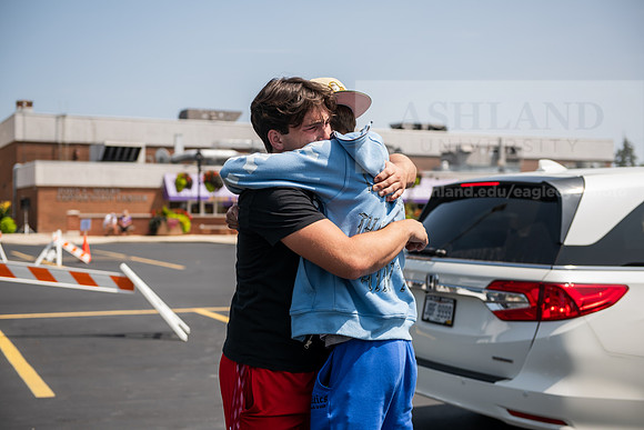 MoveInDay0824AWB_0569