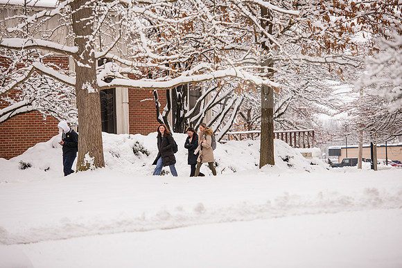 WinterCampusLife0123ALW_3906